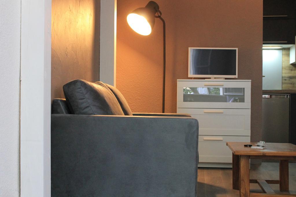 Studio Des Halles Daire Avinyon Dış mekan fotoğraf